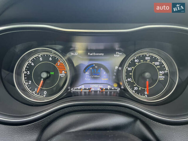 Серый Джип Чероки, объемом двигателя 3.24 л и пробегом 107 тыс. км за 19500 $, фото 48 на Automoto.ua