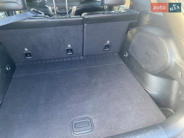 Серый Джип Чероки, объемом двигателя 2.36 л и пробегом 100 тыс. км за 18000 $, фото 17 на Automoto.ua