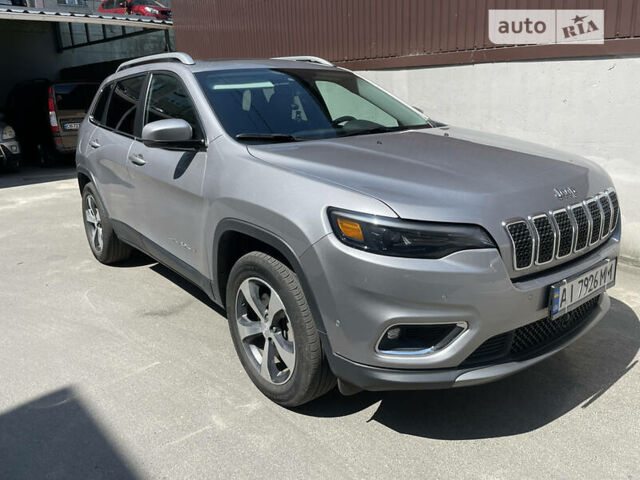 Сірий Джип Cherokee, об'ємом двигуна 3.2 л та пробігом 112 тис. км за 23800 $, фото 2 на Automoto.ua