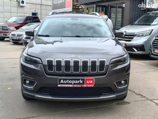 Серый Джип Чероки, объемом двигателя 2.4 л и пробегом 55 тыс. км за 17490 $, фото 1 на Automoto.ua