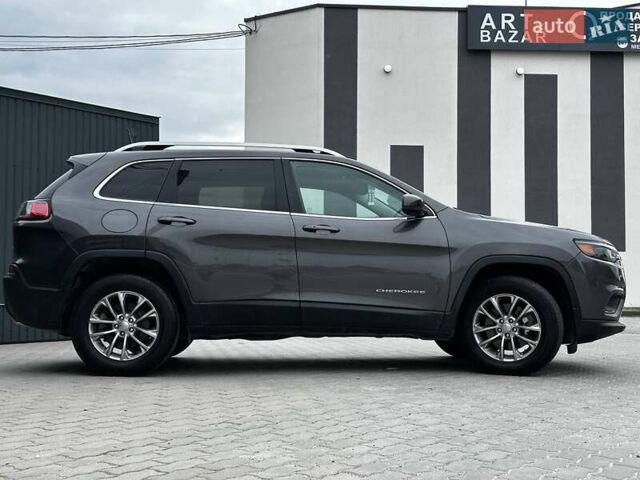 Сірий Джип Cherokee, об'ємом двигуна 3.24 л та пробігом 141 тис. км за 16799 $, фото 11 на Automoto.ua