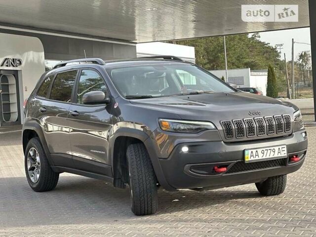 Сірий Джип Cherokee, об'ємом двигуна 1.99 л та пробігом 73 тис. км за 22900 $, фото 4 на Automoto.ua