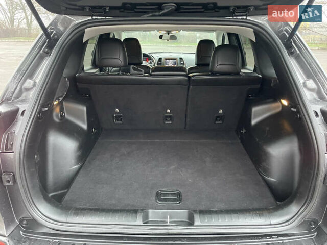 Серый Джип Чероки, объемом двигателя 2.4 л и пробегом 210 тыс. км за 14500 $, фото 46 на Automoto.ua