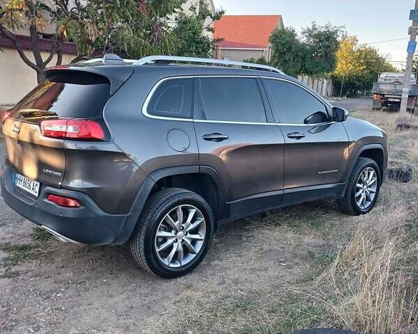 Серый Джип Чероки, объемом двигателя 2.18 л и пробегом 165 тыс. км за 18900 $, фото 7 на Automoto.ua