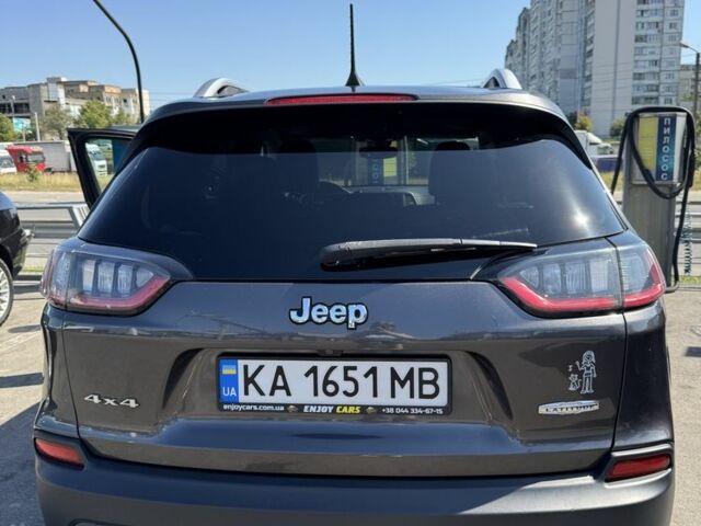 Сірий Джип Cherokee, об'ємом двигуна 2.4 л та пробігом 112 тис. км за 20700 $, фото 7 на Automoto.ua