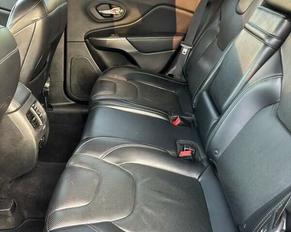 Серый Джип Чероки, объемом двигателя 3.24 л и пробегом 86 тыс. км за 22999 $, фото 14 на Automoto.ua