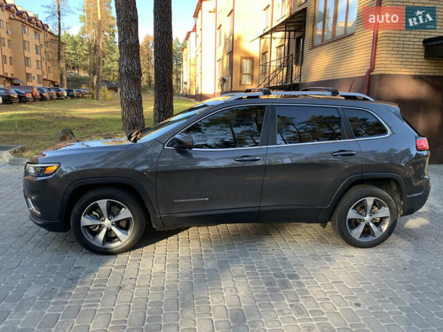 Сірий Джип Cherokee, об'ємом двигуна 2.36 л та пробігом 150 тис. км за 16600 $, фото 3 на Automoto.ua