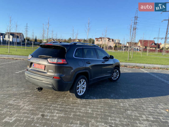 Сірий Джип Cherokee, об'ємом двигуна 2.4 л та пробігом 161 тис. км за 9300 $, фото 16 на Automoto.ua
