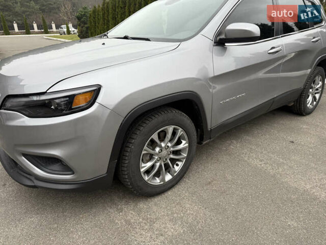 Серый Джип Чероки, объемом двигателя 2.36 л и пробегом 142 тыс. км за 14200 $, фото 5 на Automoto.ua