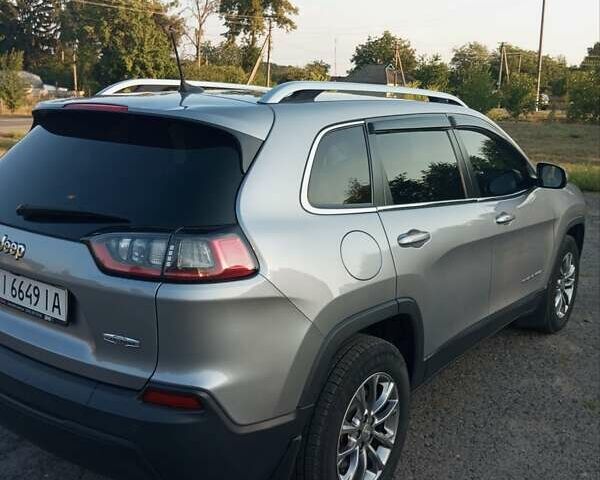 Серый Джип Чероки, объемом двигателя 2.36 л и пробегом 90 тыс. км за 18500 $, фото 9 на Automoto.ua