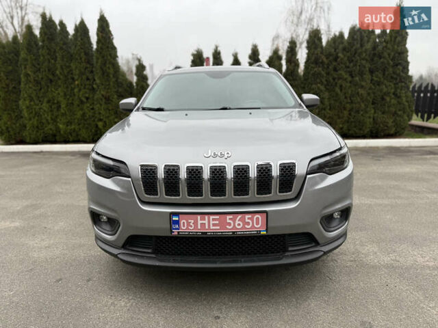 Серый Джип Чероки, объемом двигателя 2.36 л и пробегом 142 тыс. км за 14200 $, фото 2 на Automoto.ua