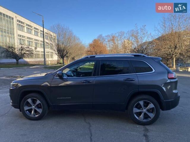 Серый Джип Чероки, объемом двигателя 2 л и пробегом 130 тыс. км за 18300 $, фото 7 на Automoto.ua