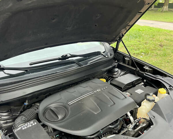 Серый Джип Чероки, объемом двигателя 3.2 л и пробегом 225 тыс. км за 15000 $, фото 24 на Automoto.ua