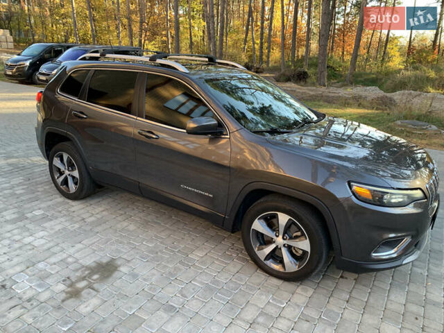 Сірий Джип Cherokee, об'ємом двигуна 2.36 л та пробігом 150 тис. км за 16600 $, фото 8 на Automoto.ua