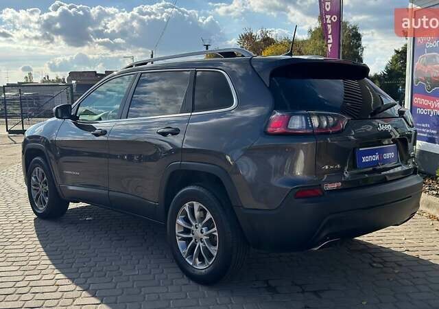 Сірий Джип Cherokee, об'ємом двигуна 1.99 л та пробігом 117 тис. км за 17500 $, фото 6 на Automoto.ua