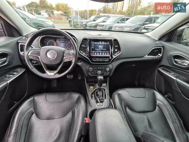 Серый Джип Чероки, объемом двигателя 2.4 л и пробегом 55 тыс. км за 17490 $, фото 14 на Automoto.ua