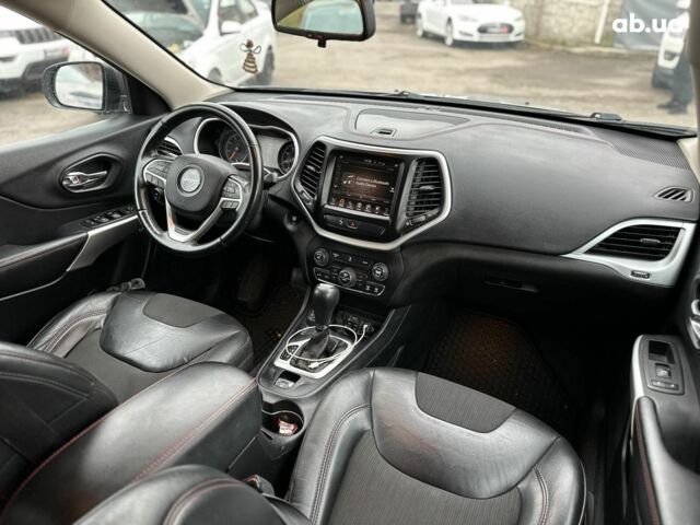 Серый Джип Чероки, объемом двигателя 2.4 л и пробегом 152 тыс. км за 15490 $, фото 17 на Automoto.ua