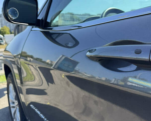 Сірий Джип Cherokee, об'ємом двигуна 2.4 л та пробігом 110 тис. км за 21000 $, фото 3 на Automoto.ua