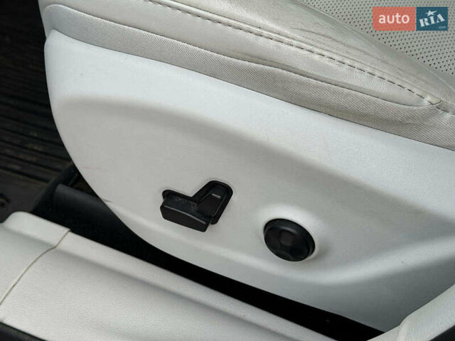 Серый Джип Чероки, объемом двигателя 3.2 л и пробегом 108 тыс. км за 21290 $, фото 17 на Automoto.ua