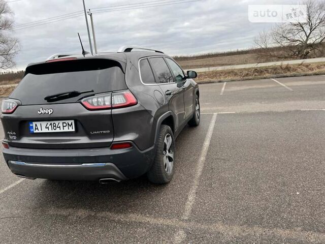 Сірий Джип Cherokee, об'ємом двигуна 2 л та пробігом 131 тис. км за 18300 $, фото 7 на Automoto.ua