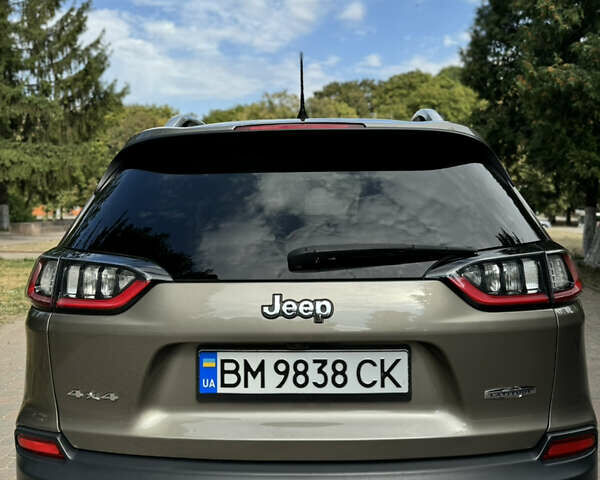 Сірий Джип Cherokee, об'ємом двигуна 3.24 л та пробігом 92 тис. км за 16500 $, фото 9 на Automoto.ua