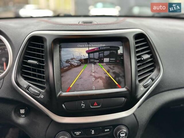 Серый Джип Чероки, объемом двигателя 2.4 л и пробегом 152 тыс. км за 15490 $, фото 30 на Automoto.ua