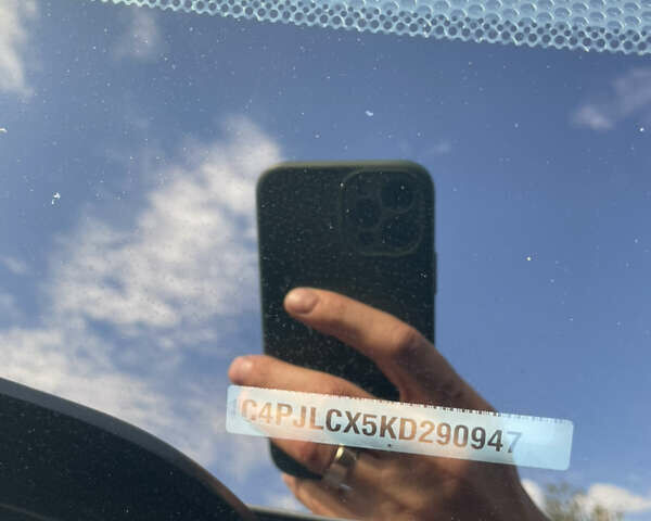 Серый Джип Чероки, объемом двигателя 3.24 л и пробегом 119 тыс. км за 14399 $, фото 8 на Automoto.ua