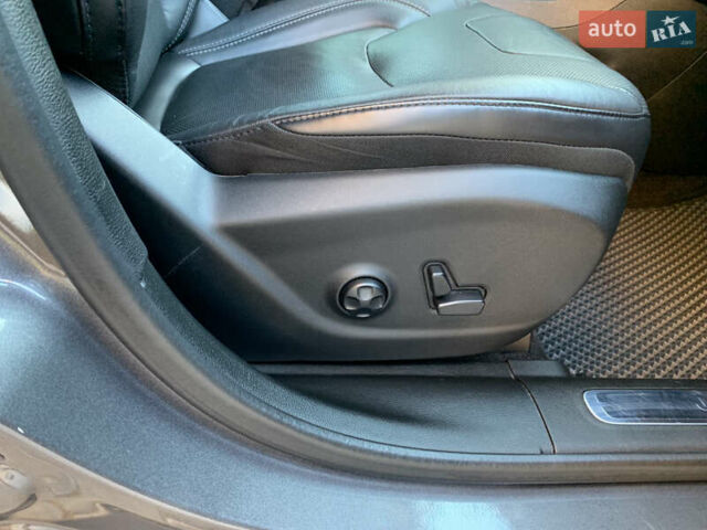 Сірий Джип Cherokee, об'ємом двигуна 2.36 л та пробігом 150 тис. км за 16600 $, фото 62 на Automoto.ua