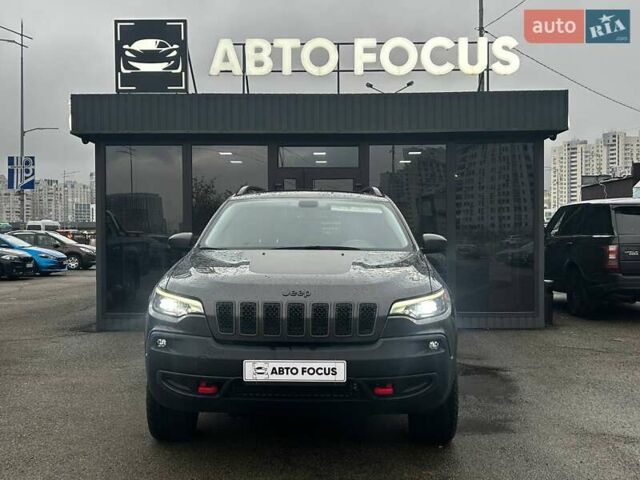 Сірий Джип Cherokee, об'ємом двигуна 3.24 л та пробігом 91 тис. км за 23290 $, фото 1 на Automoto.ua