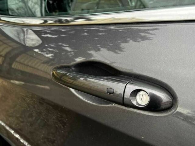 Серый Джип Чероки, объемом двигателя 2.4 л и пробегом 132 тыс. км за 15000 $, фото 7 на Automoto.ua