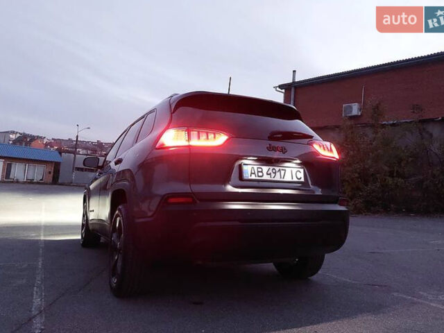 Сірий Джип Cherokee, об'ємом двигуна 2.36 л та пробігом 47 тис. км за 16900 $, фото 25 на Automoto.ua