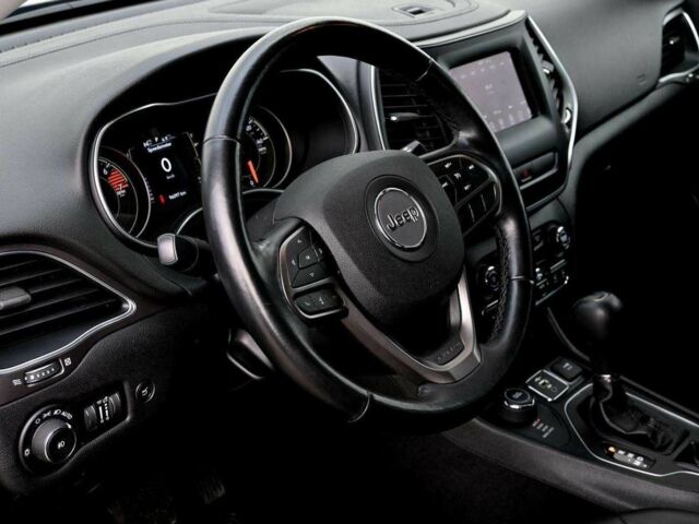 Серый Джип Чероки, объемом двигателя 2.4 л и пробегом 96 тыс. км за 10500 $, фото 16 на Automoto.ua