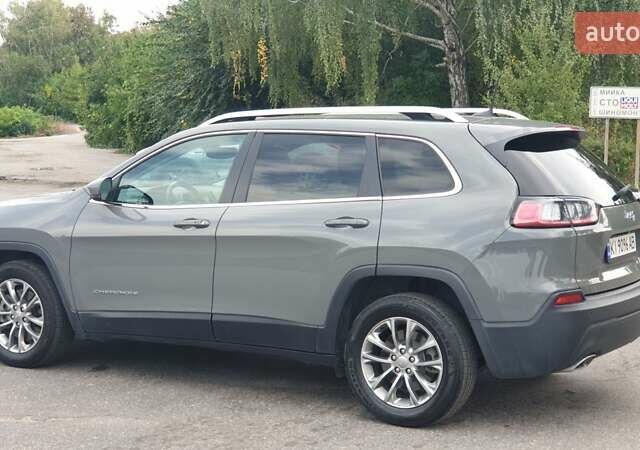 Серый Джип Чероки, объемом двигателя 3.24 л и пробегом 61 тыс. км за 19000 $, фото 12 на Automoto.ua