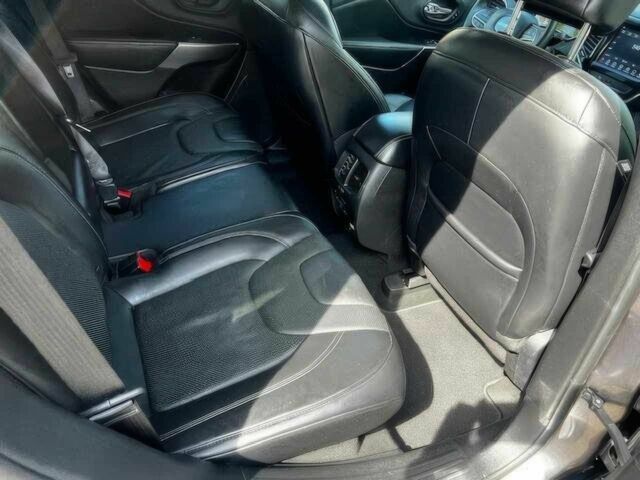 Джип Чероки 2019 в Житомире на Automoto.ua Серый Джип Чероки, объемом двигателя 3.2 л и пробегом 50 тыс. км за 5700 $, фото 10 на Automoto.ua