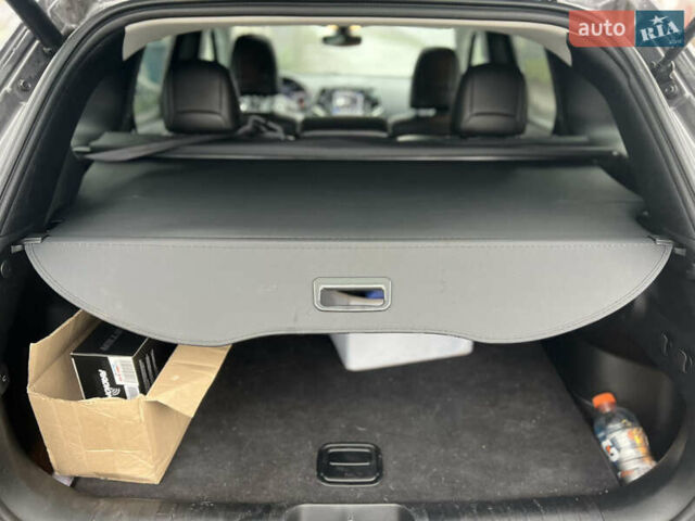 Серый Джип Чероки, объемом двигателя 1.99 л и пробегом 107 тыс. км за 21700 $, фото 9 на Automoto.ua