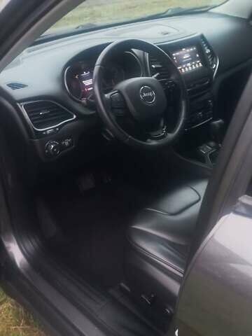 Серый Джип Чероки, объемом двигателя 2.36 л и пробегом 118 тыс. км за 16500 $, фото 20 на Automoto.ua