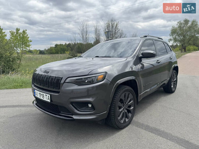 Сірий Джип Cherokee, об'ємом двигуна 3.24 л та пробігом 96 тис. км за 18400 $, фото 5 на Automoto.ua