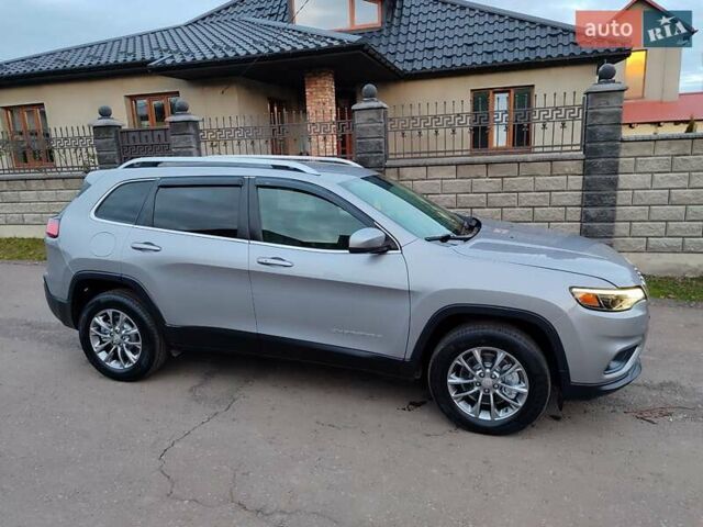 Серый Джип Чероки, объемом двигателя 3.2 л и пробегом 205 тыс. км за 15700 $, фото 11 на Automoto.ua