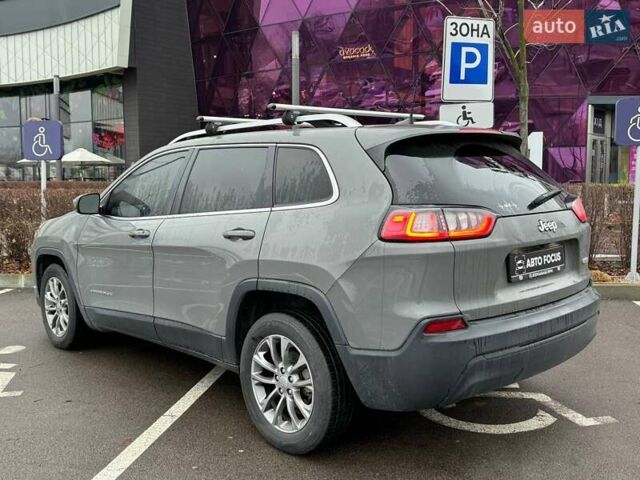 Серый Джип Чероки, объемом двигателя 2.36 л и пробегом 90 тыс. км за 16990 $, фото 4 на Automoto.ua