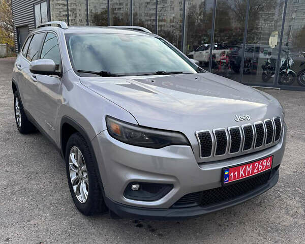 Серый Джип Чероки, объемом двигателя 2.4 л и пробегом 220 тыс. км за 15999 $, фото 4 на Automoto.ua