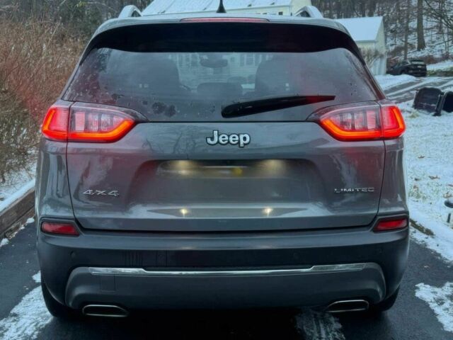 Серый Джип Чероки, объемом двигателя 3.2 л и пробегом 33 тыс. км за 7500 $, фото 3 на Automoto.ua