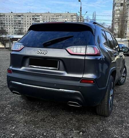 Серый Джип Чероки, объемом двигателя 3.2 л и пробегом 182 тыс. км за 14800 $, фото 3 на Automoto.ua