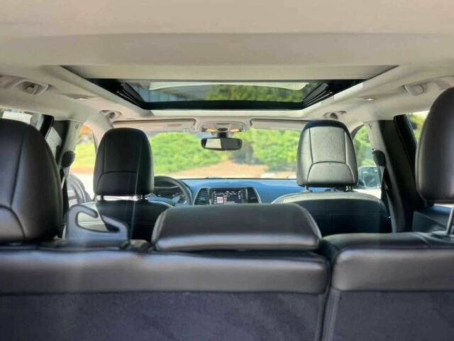 Серый Джип Чероки, объемом двигателя 3.2 л и пробегом 35 тыс. км за 3500 $, фото 9 на Automoto.ua