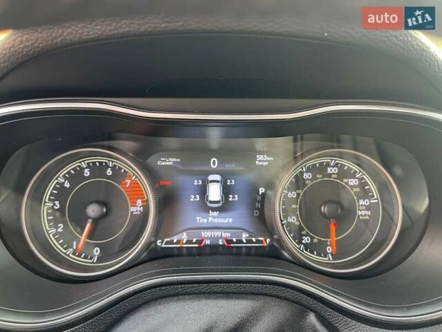 Серый Джип Чероки, объемом двигателя 3.2 л и пробегом 122 тыс. км за 18499 $, фото 6 на Automoto.ua