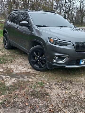 Серый Джип Чероки, объемом двигателя 2.36 л и пробегом 118 тыс. км за 16500 $, фото 6 на Automoto.ua