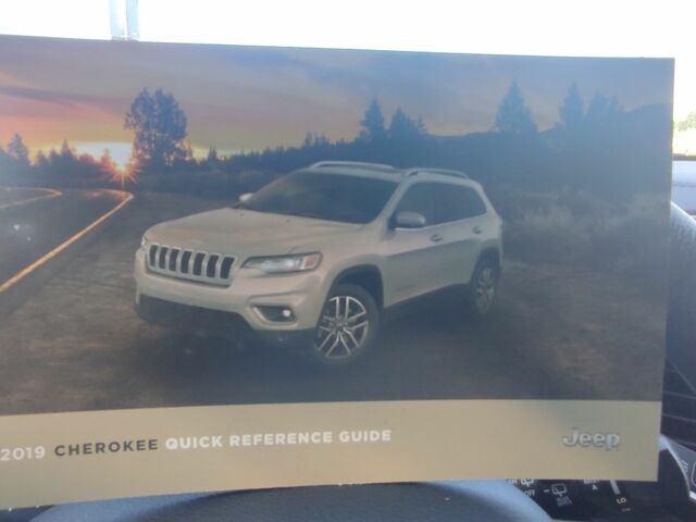 Сірий Джип Cherokee, об'ємом двигуна 2.4 л та пробігом 138 тис. км за 15750 $, фото 8 на Automoto.ua