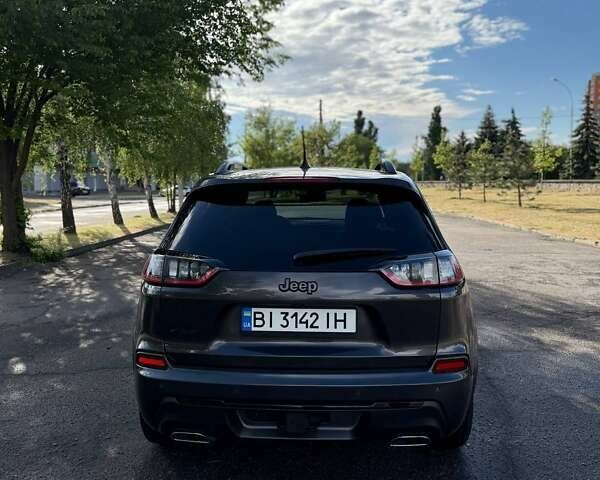 Сірий Джип Cherokee, об'ємом двигуна 3.24 л та пробігом 11 тис. км за 24499 $, фото 8 на Automoto.ua