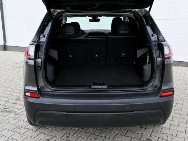 Серый Джип Чероки, объемом двигателя 2.4 л и пробегом 96 тыс. км за 10500 $, фото 9 на Automoto.ua