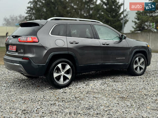 Серый Джип Чероки, объемом двигателя 3.2 л и пробегом 132 тыс. км за 17350 $, фото 6 на Automoto.ua