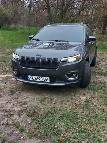 Серый Джип Чероки, объемом двигателя 2.36 л и пробегом 118 тыс. км за 16500 $, фото 10 на Automoto.ua